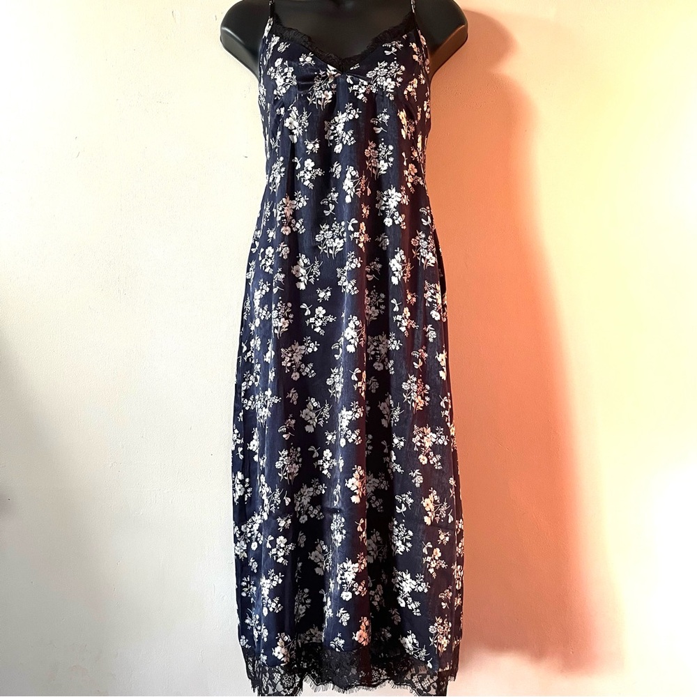 Kenzie Francesca’s babydoll dress M slinky spaghetti straps lace dark floral